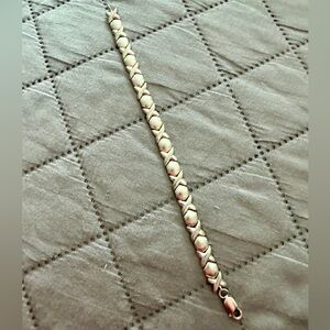 Elegant 925 Sterling Silver Bracelet for Women